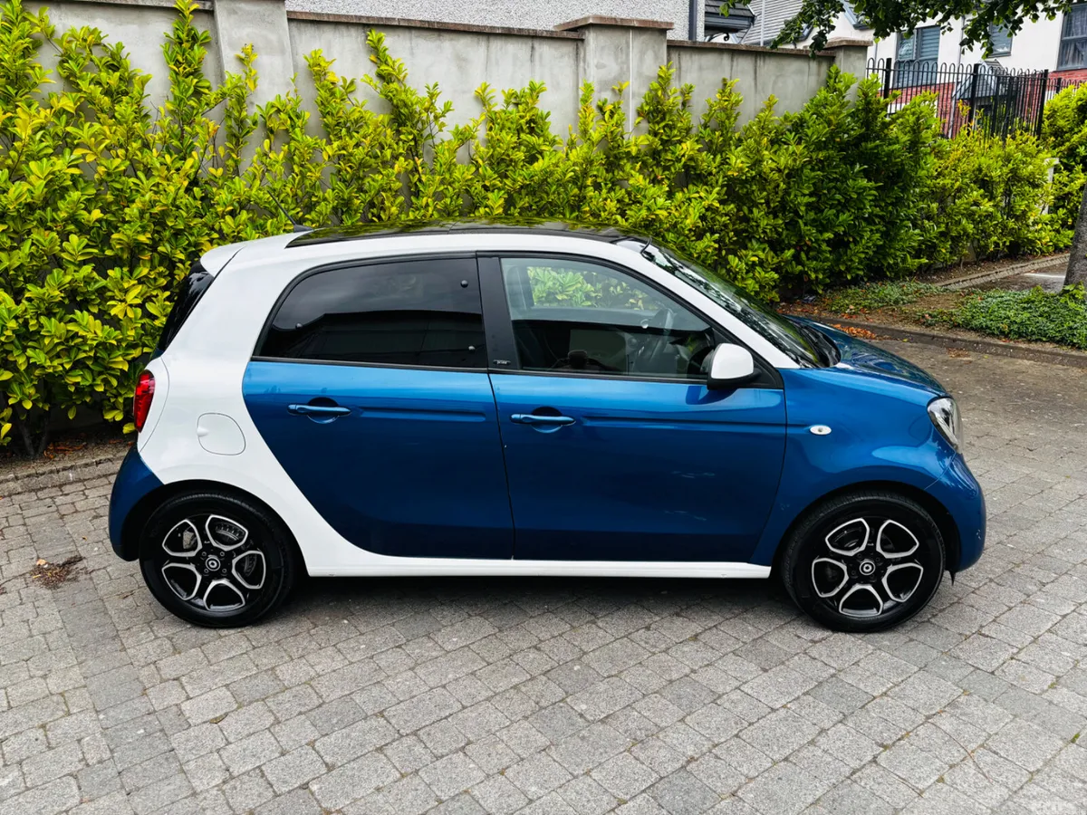 Smart Forfour Hatchback, Petrol, 2017, Blue