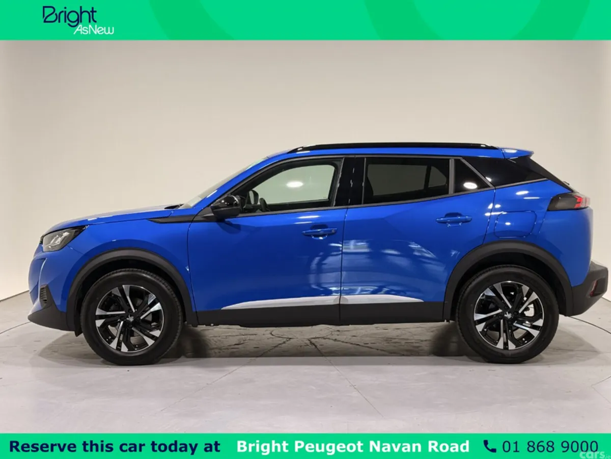 Peugeot 2008 MPV, Petrol, 2023, Blue