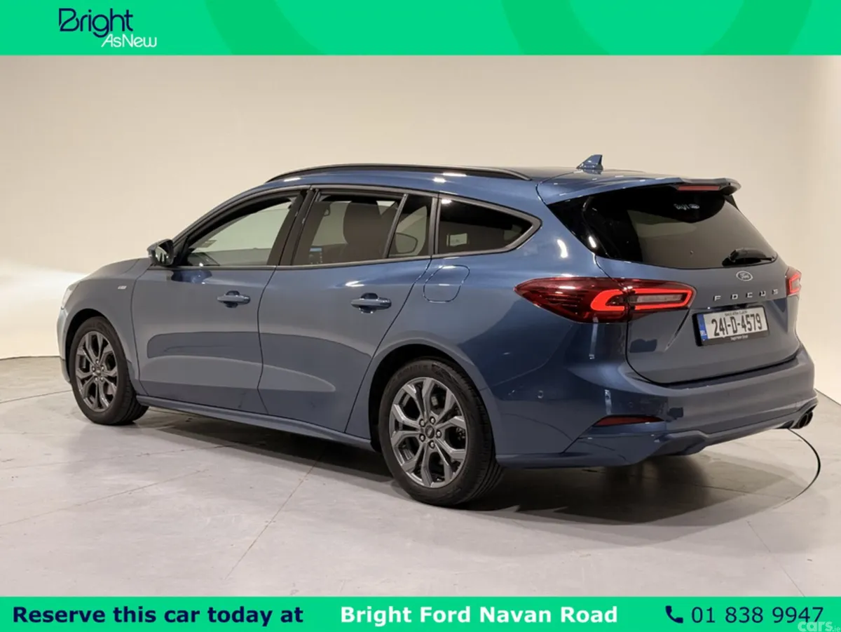Ford Focus Estate, Petrol, 2024, Blue