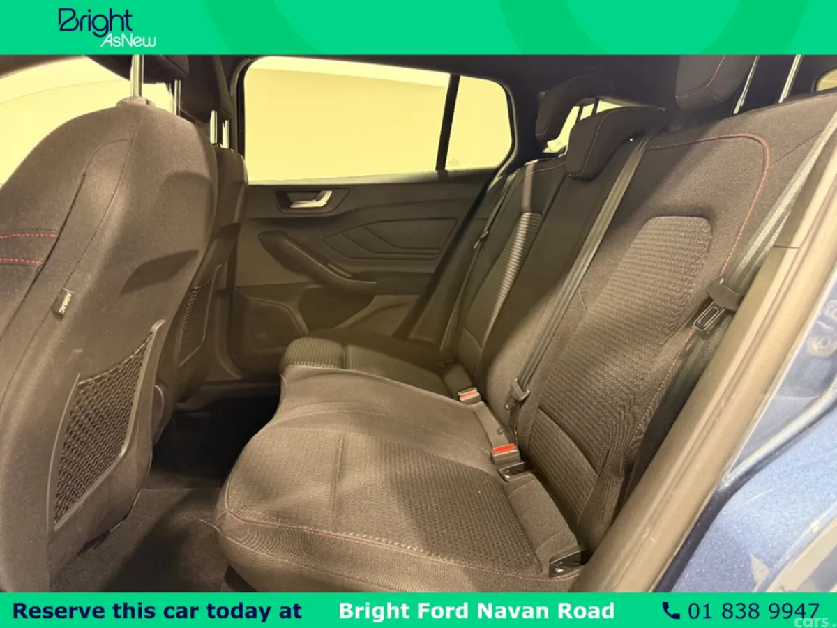 Ford Focus Estate, Petrol, 2024, Blue