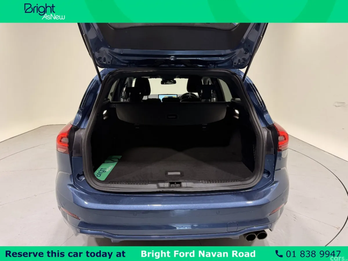 Ford Focus Estate, Petrol, 2024, Blue