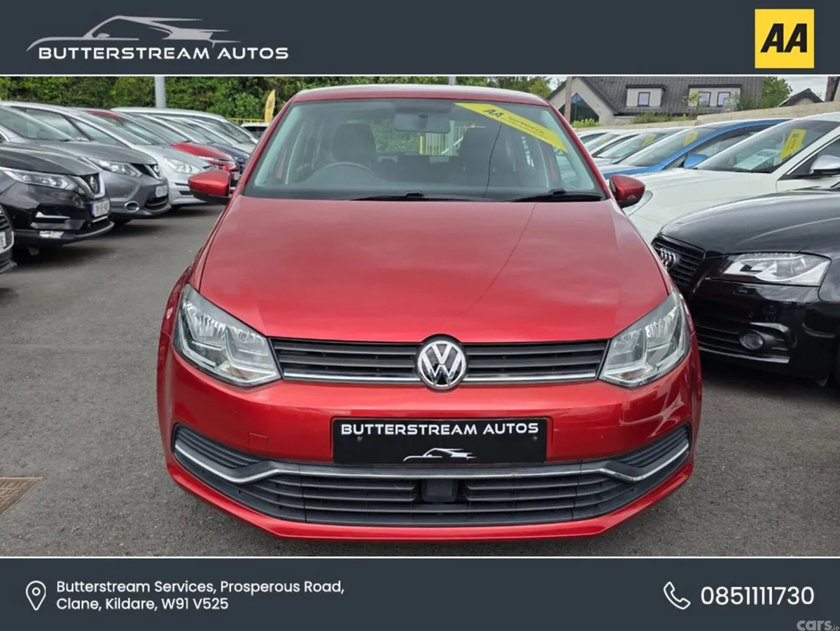 Volkswagen Polo Hatchback, Petrol, 2014, Red