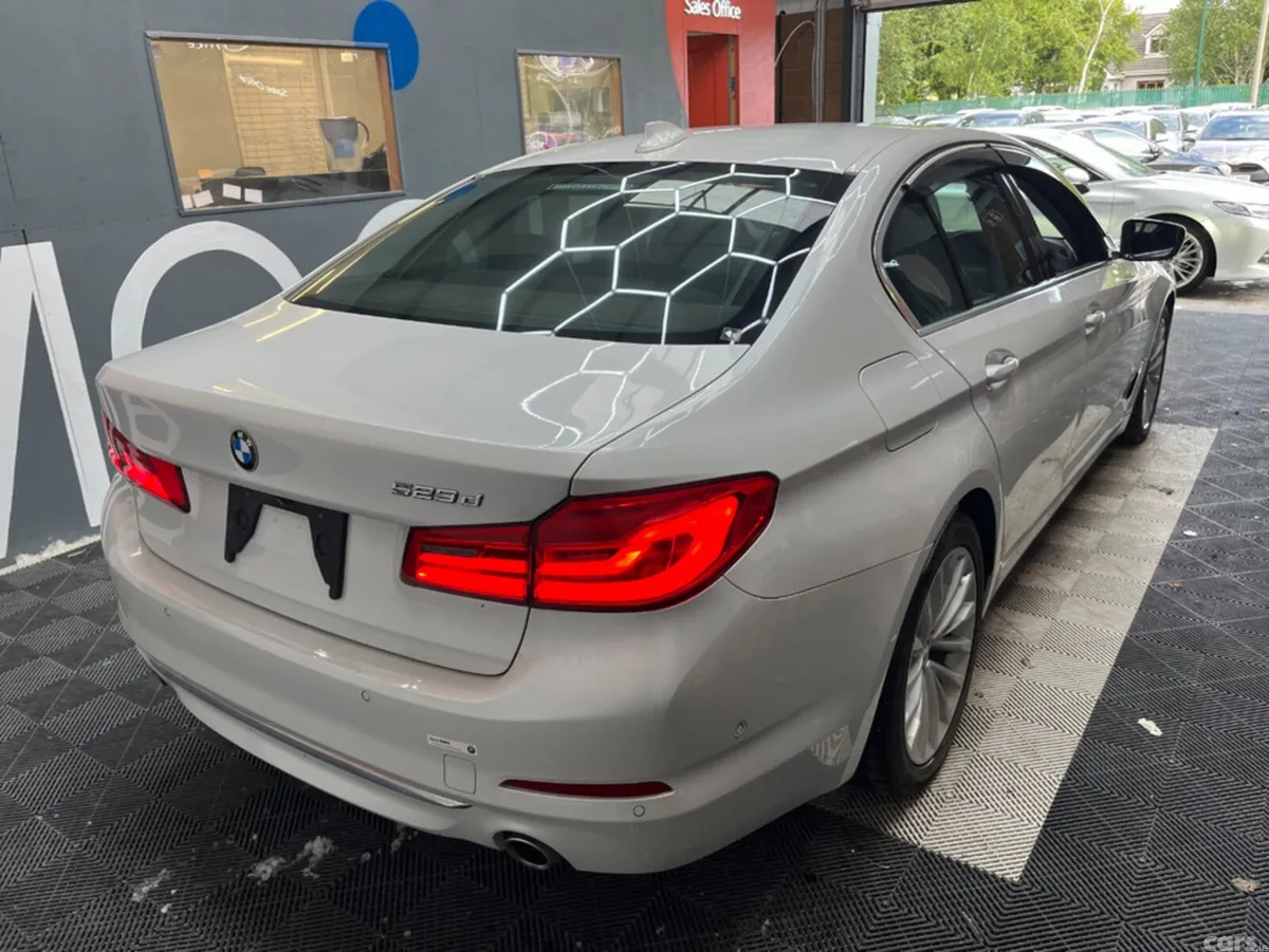 BMW 5-Series Saloon, Diesel, 2019, White