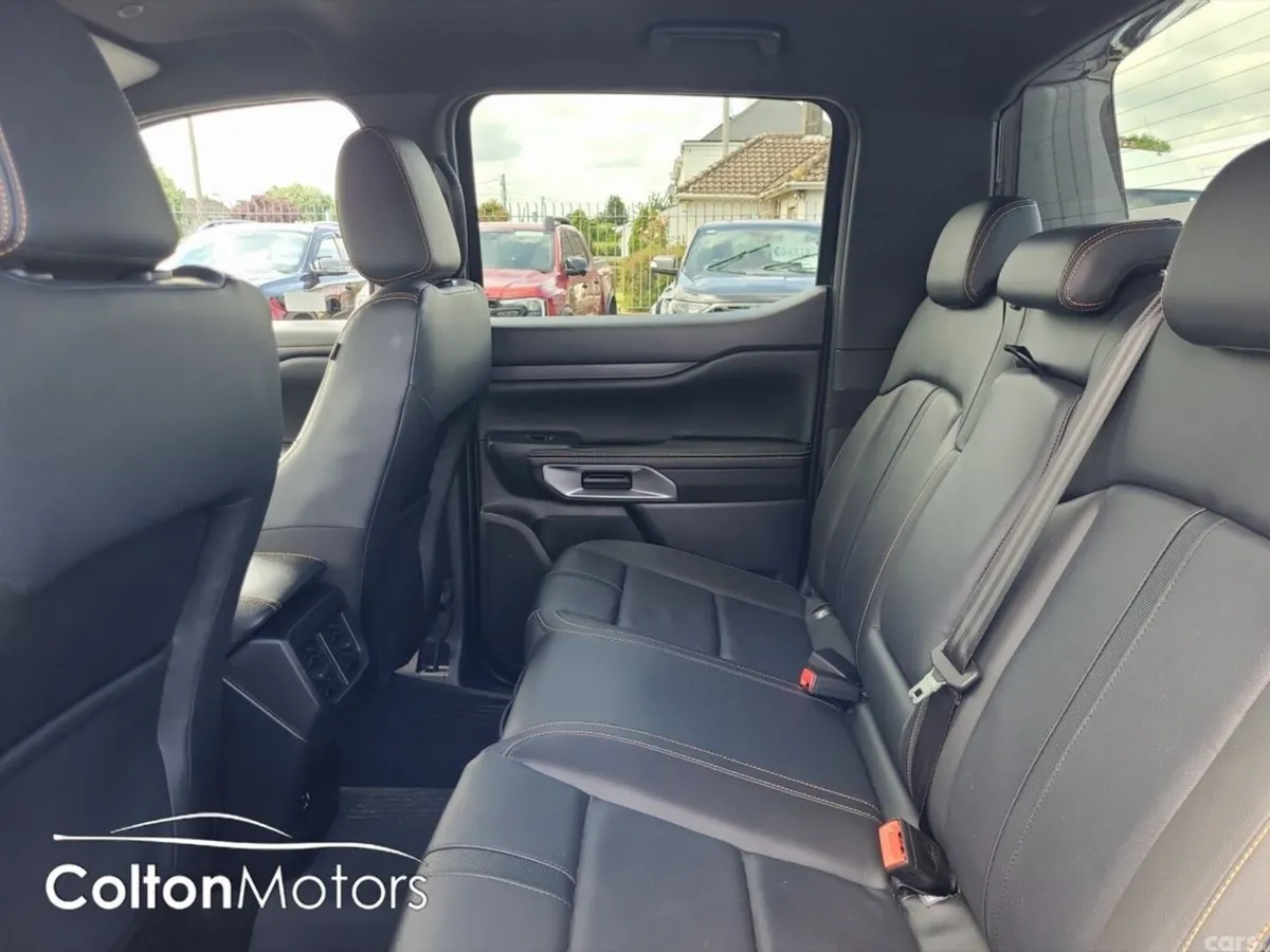 Ford Ranger MPV, Diesel, 2025, Black