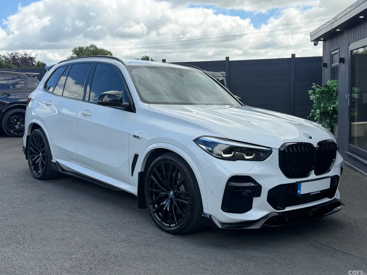 BMW X5 SUV, Petrol Hybrid, 2022, White