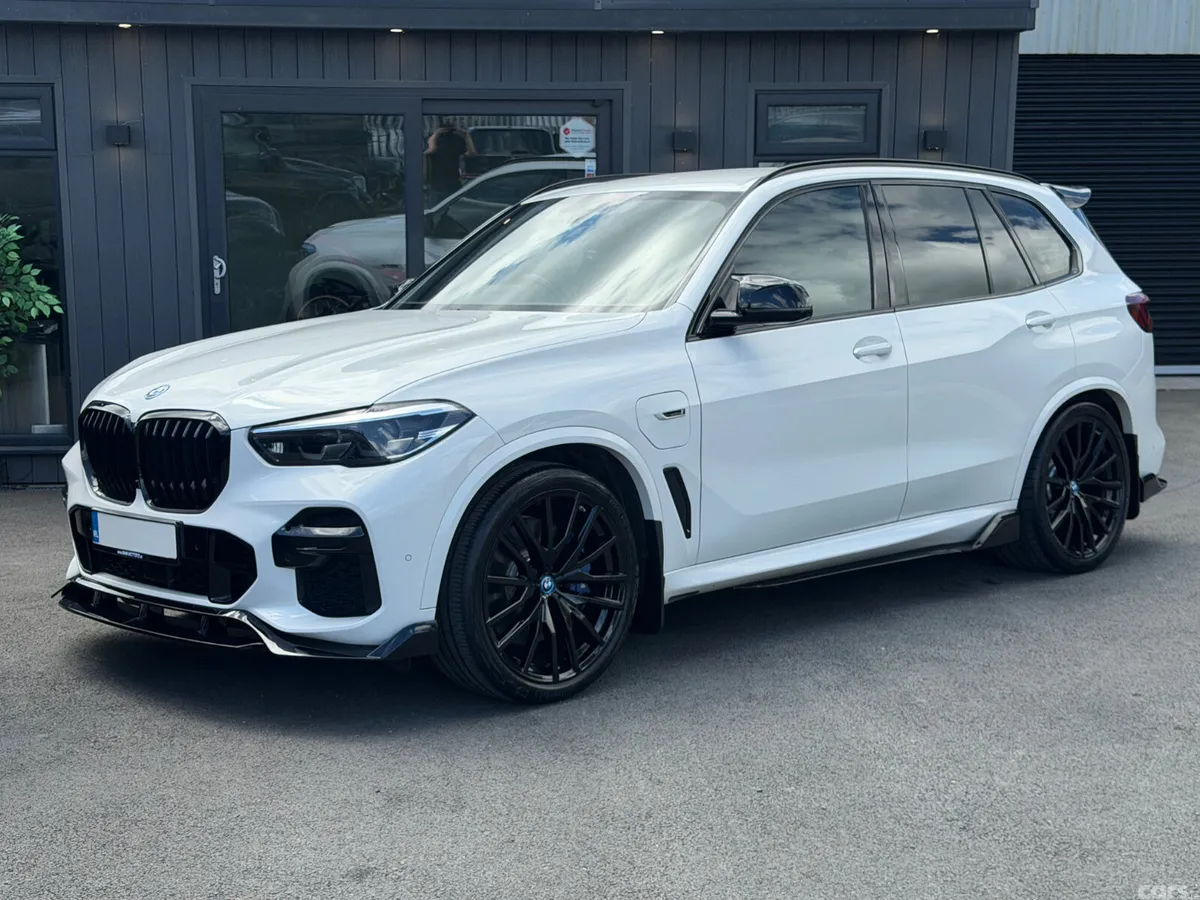 BMW X5 SUV, Petrol Hybrid, 2022, White