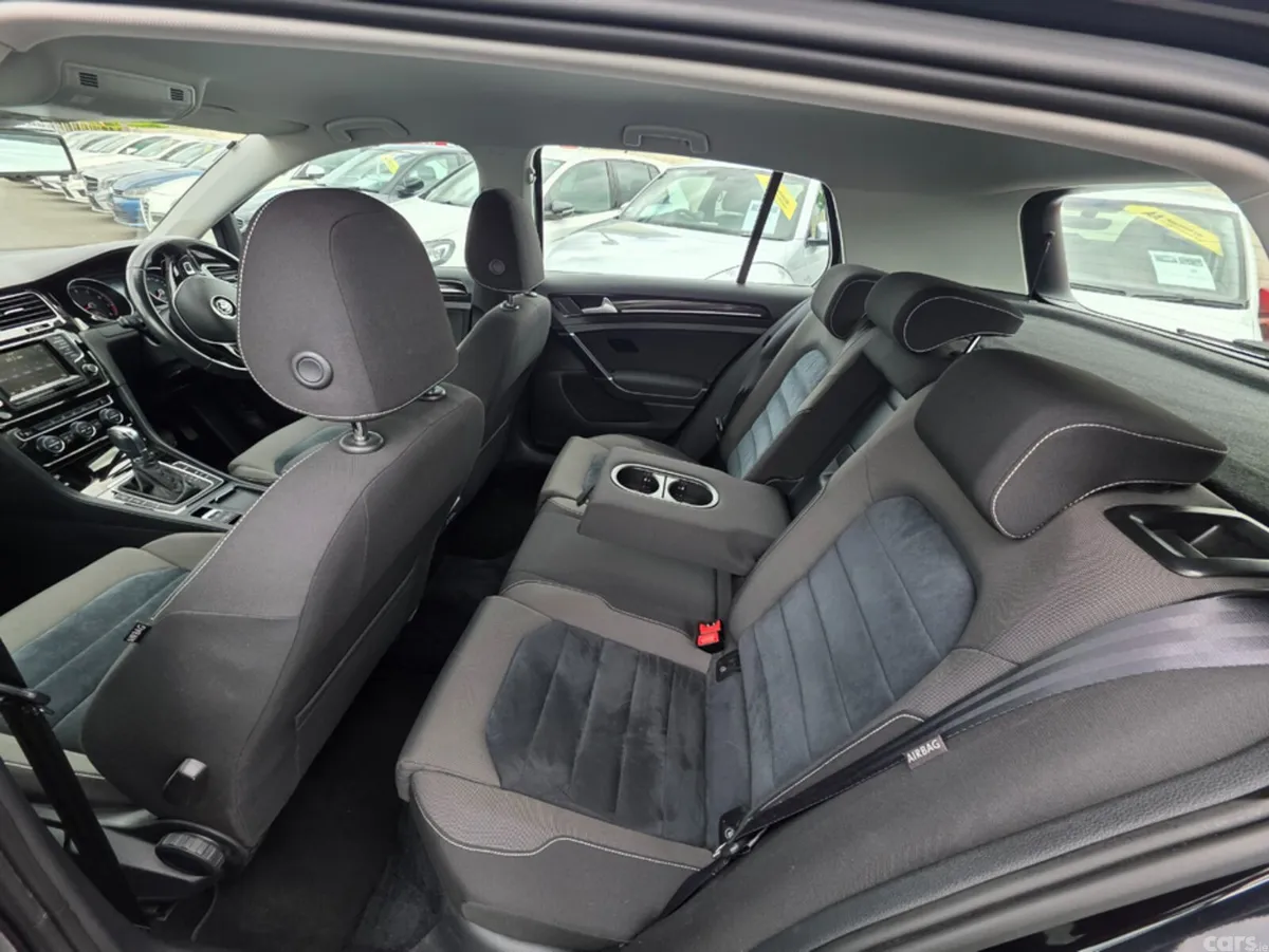Volkswagen Golf Hatchback, Petrol, 2013, Black