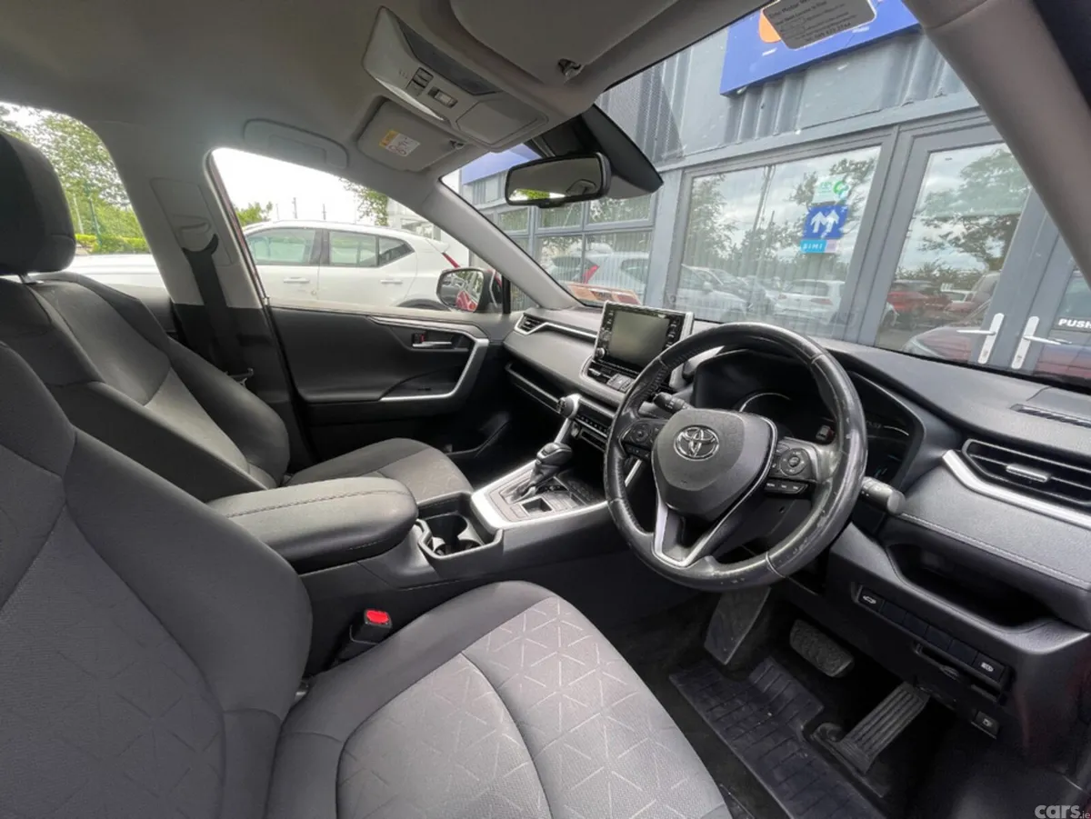 Toyota RAV4 SUV, Petrol Hybrid, 2019, Red