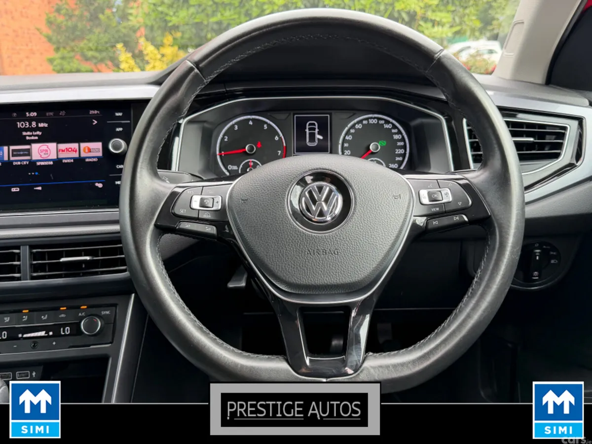 Volkswagen Polo Hatchback, Petrol, 2018, Red