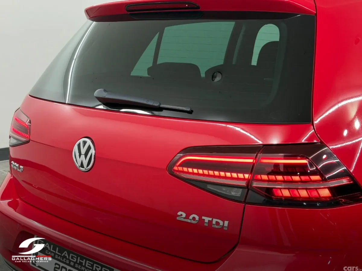 Volkswagen Golf Hatchback, Diesel, 2020, Red