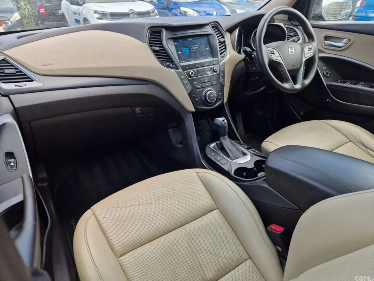 Hyundai Santa Fe MPV, Diesel, 2016, Black