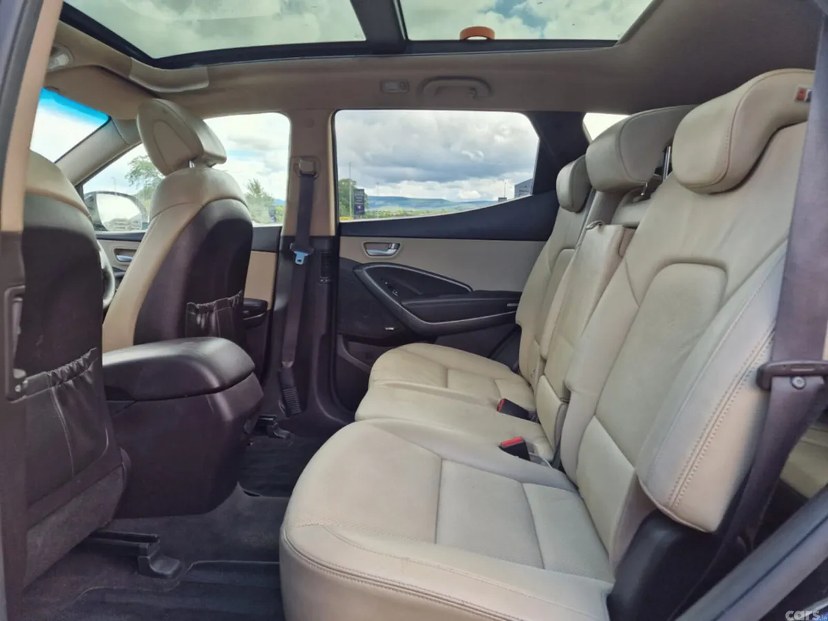 Hyundai Santa Fe MPV, Diesel, 2016, Black