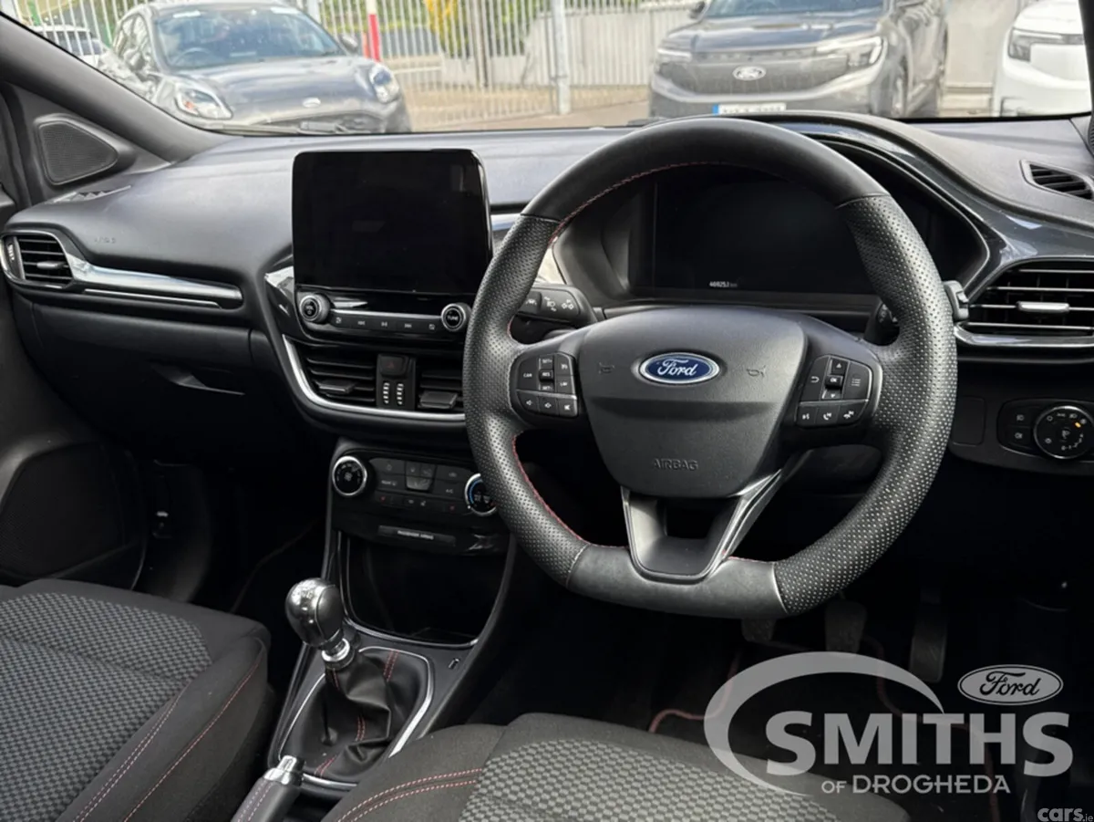 Ford Puma MPV, Petrol Hybrid, 2023, Grey