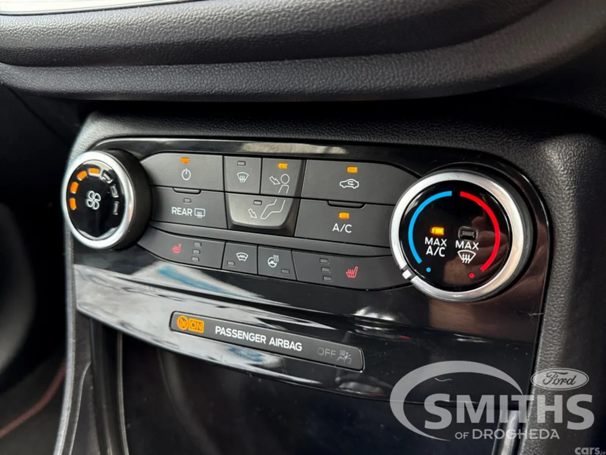 Ford Puma MPV, Petrol Hybrid, 2023, Grey