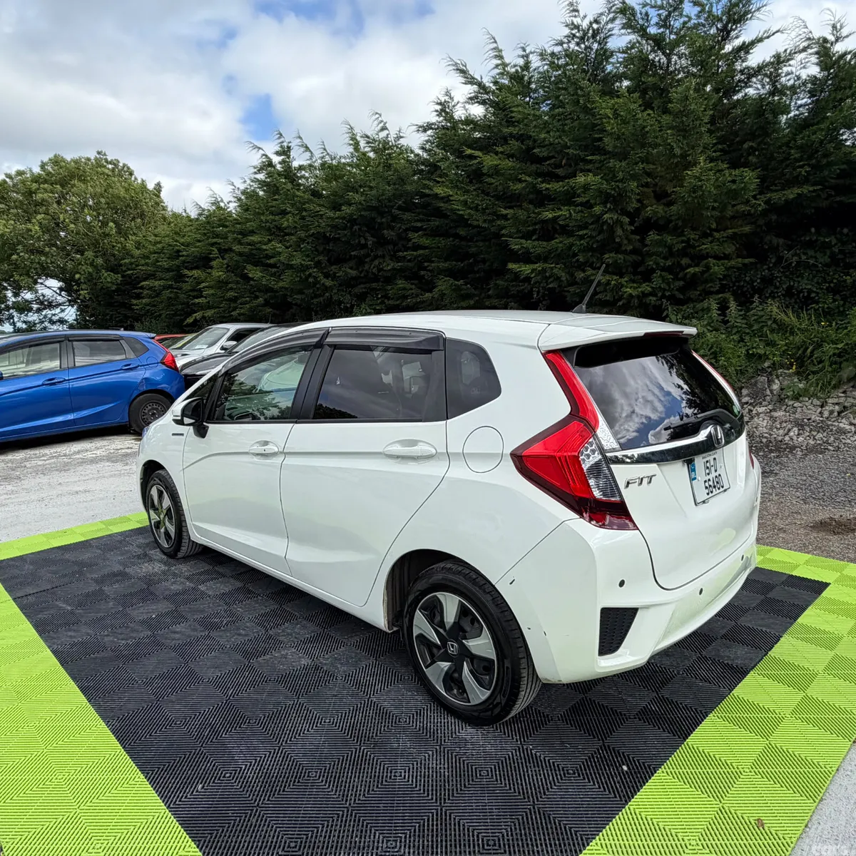Honda Fit Hatchback, Petrol Hybrid, 2015, White