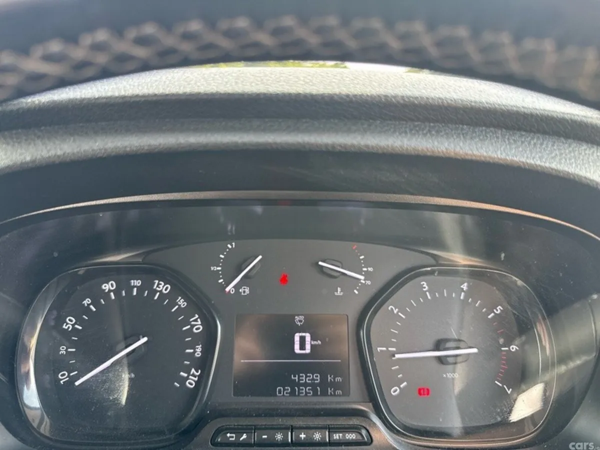 Toyota Proace MPV, Diesel, 2024, Grey