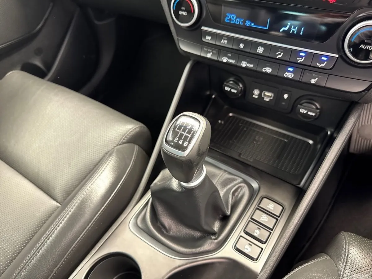 Hyundai Tucson SUV, Diesel, 2020, Red