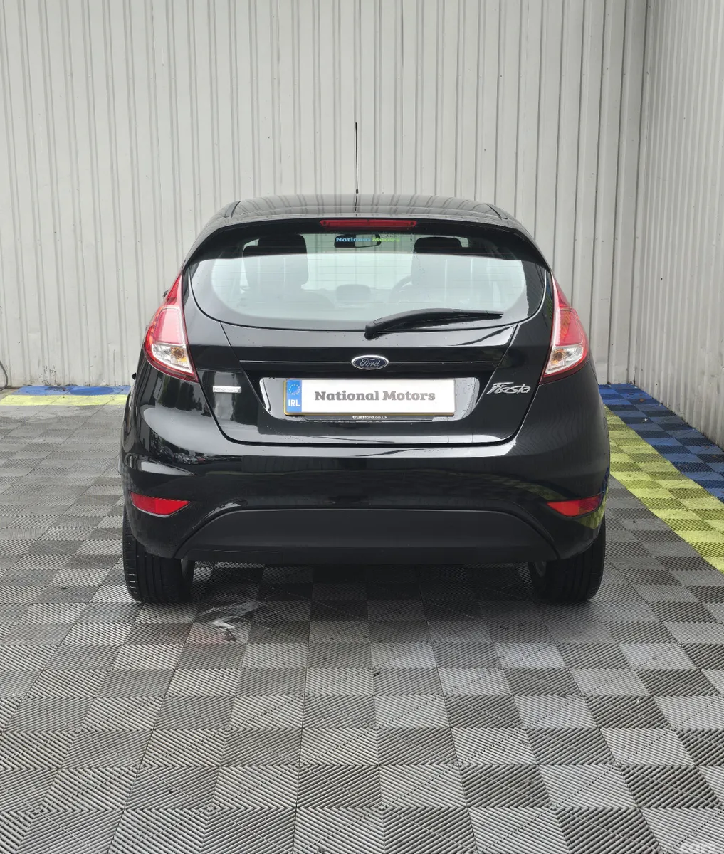 Ford Fiesta Hatchback, Petrol, 2016, Black