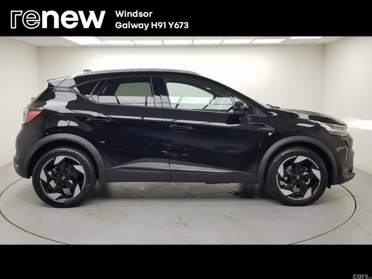 Renault Captur Hatchback, Petrol, 2025, Black