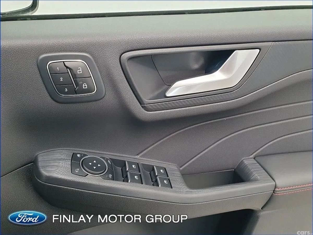 Ford Kuga SUV, Petrol Plug-in Hybrid, 2027, Blue