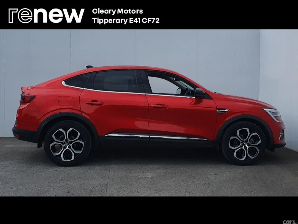 Renault Arkana Hatchback, Petrol, 2024, Red