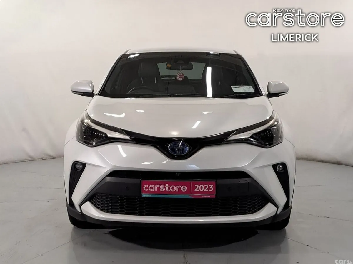 Toyota C-HR SUV, Petrol Hybrid, 2023, White