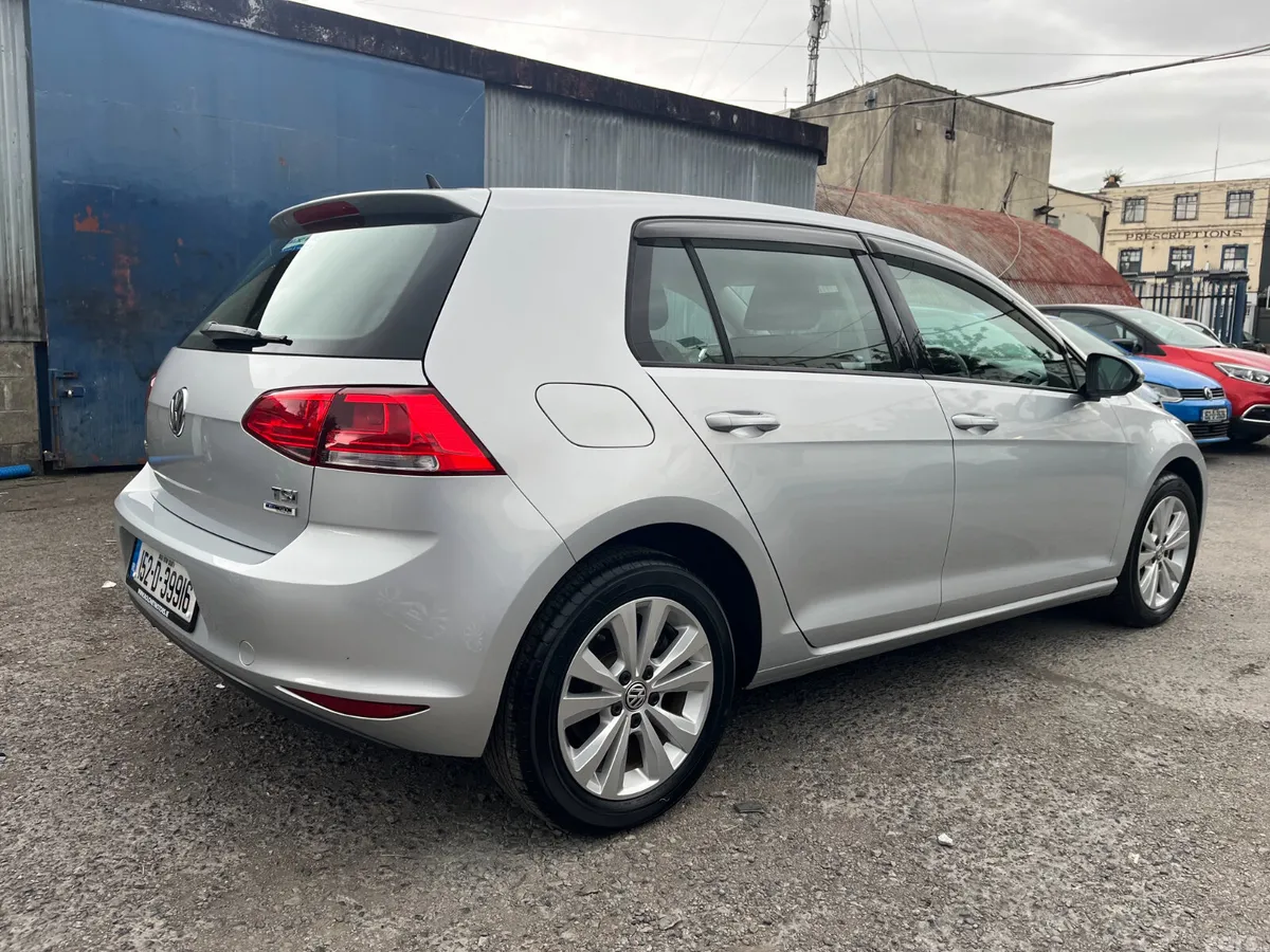 Volkswagen Golf Hatchback, Petrol, 2015, Silver