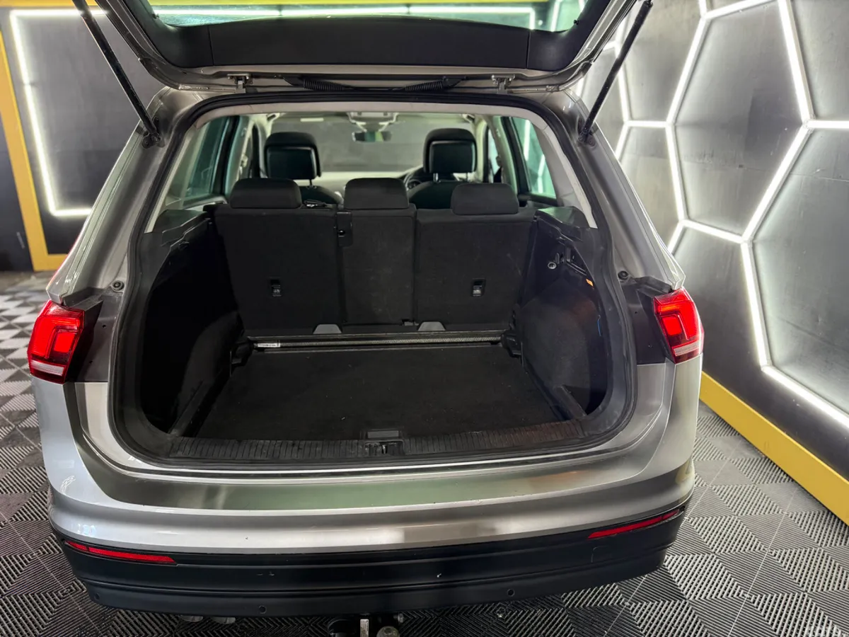 Volkswagen Tiguan SUV, Diesel, 2018, Grey
