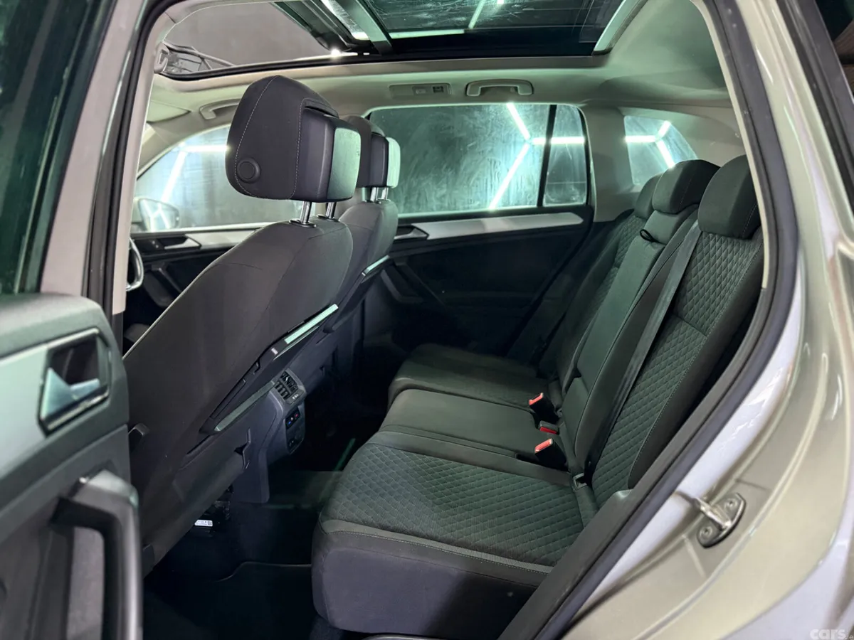 Volkswagen Tiguan SUV, Diesel, 2018, Grey