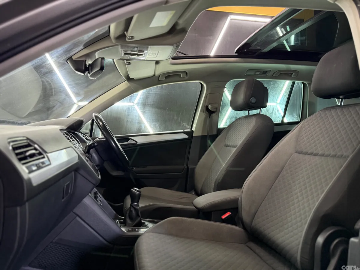 Volkswagen Tiguan SUV, Diesel, 2018, Grey