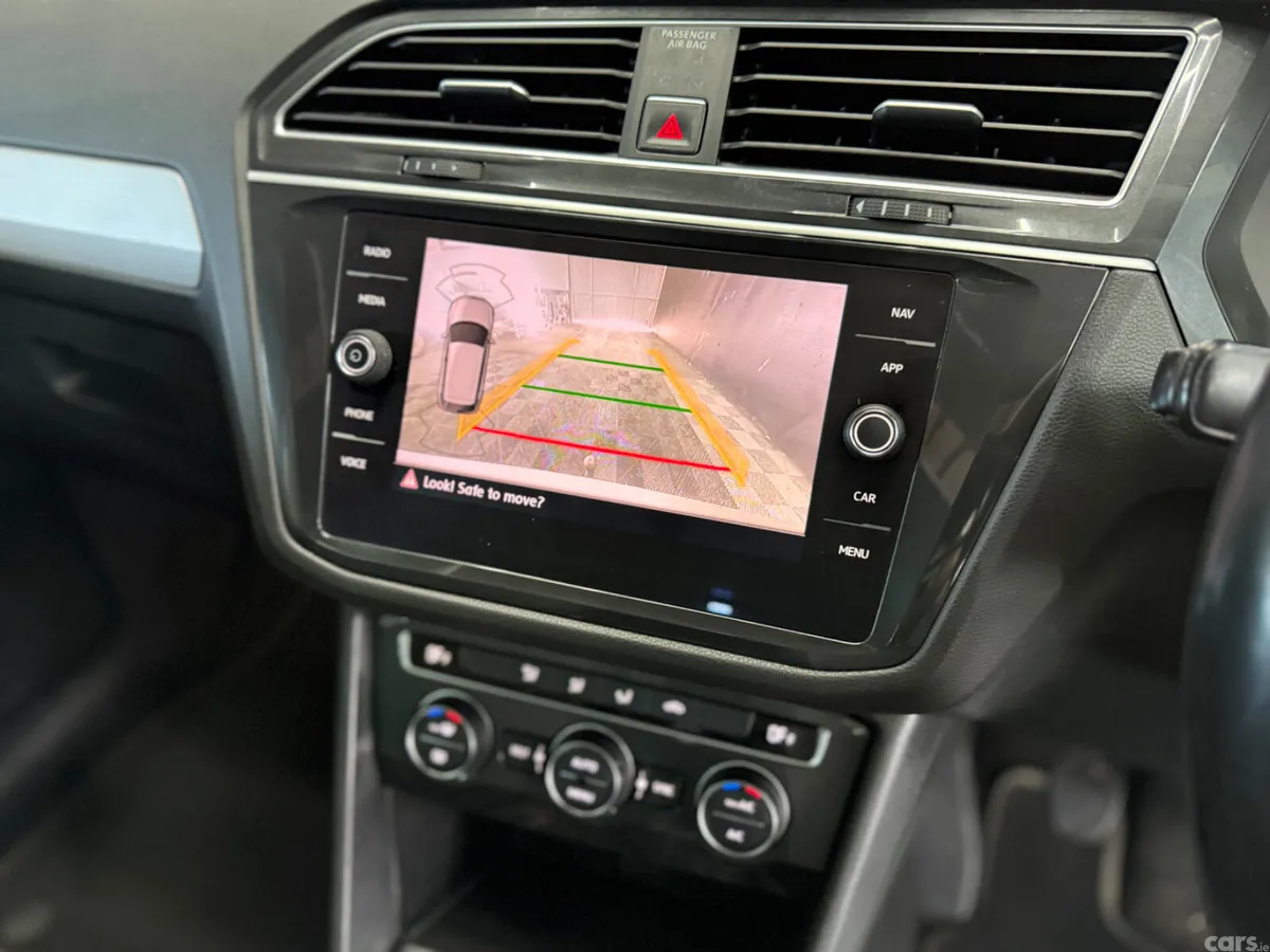 Volkswagen Tiguan SUV, Diesel, 2018, Grey