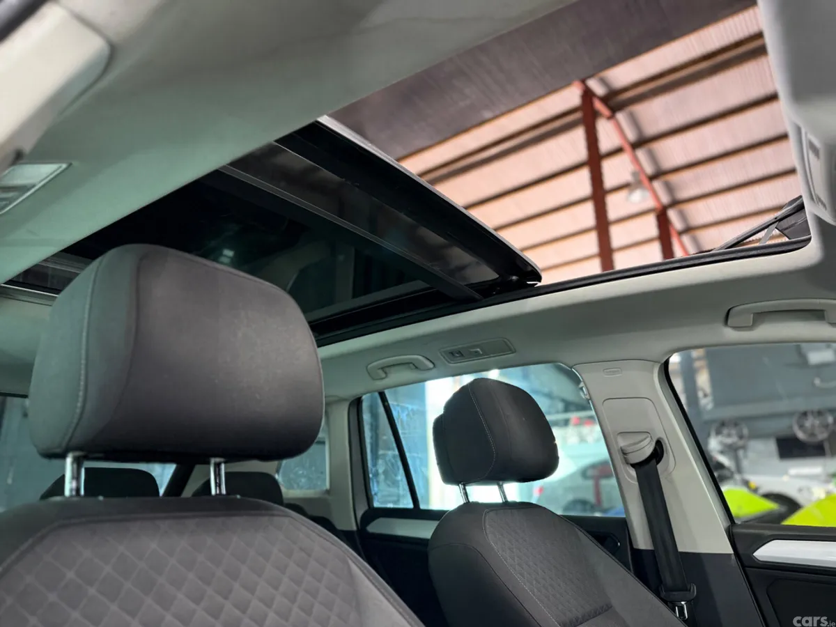 Volkswagen Tiguan SUV, Diesel, 2018, Grey