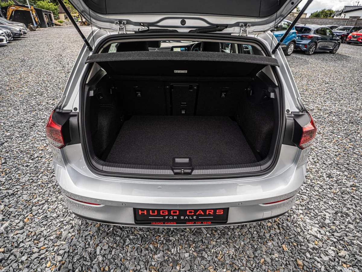 Volkswagen Golf Estate, Petrol, 2022, Grey