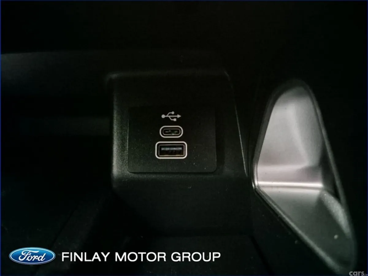 Ford Ranger MPV, Diesel, 2025, White