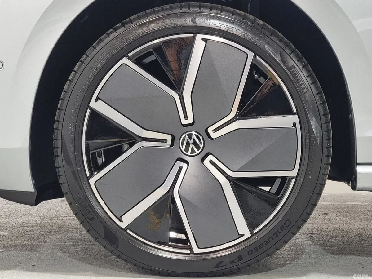 Volkswagen Passat Estate, Diesel, 2026, Silver