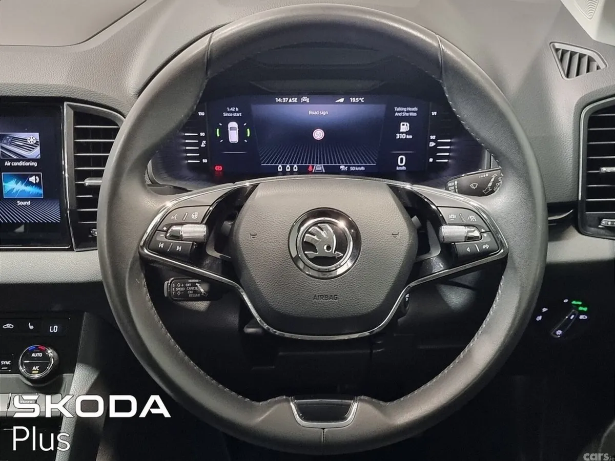 Skoda Karoq SUV, Diesel, 2024, Grey