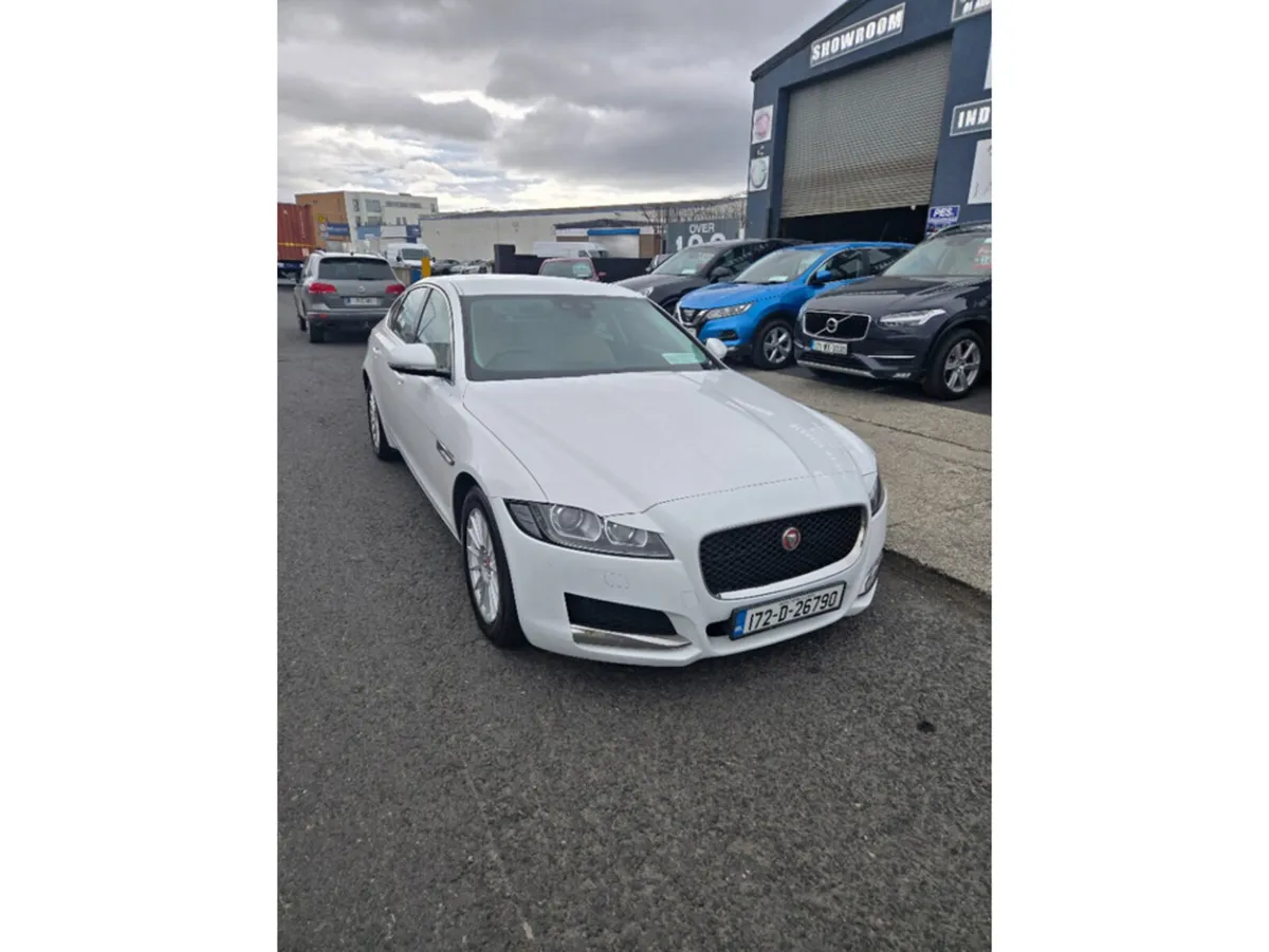 Jaguar XF Saloon, Diesel, 2017, White