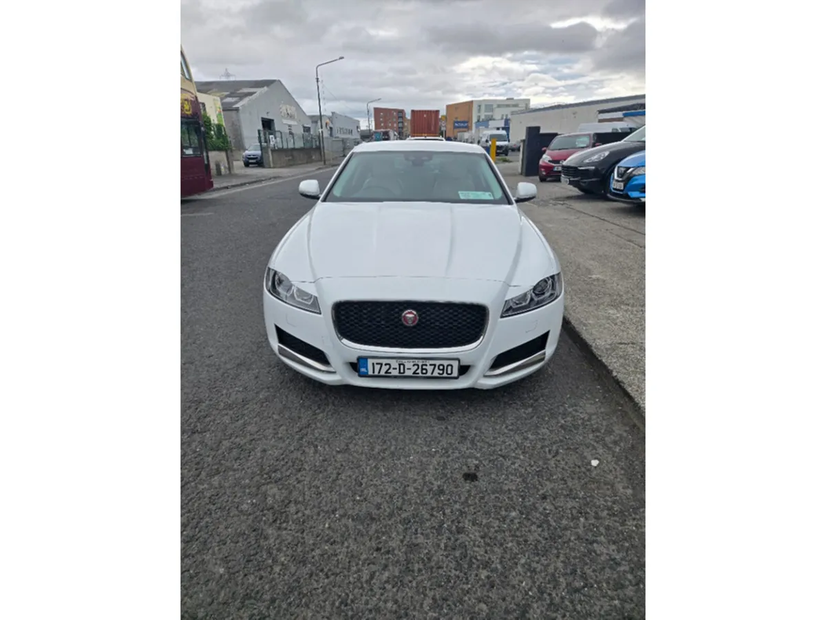Jaguar XF Saloon, Diesel, 2017, White