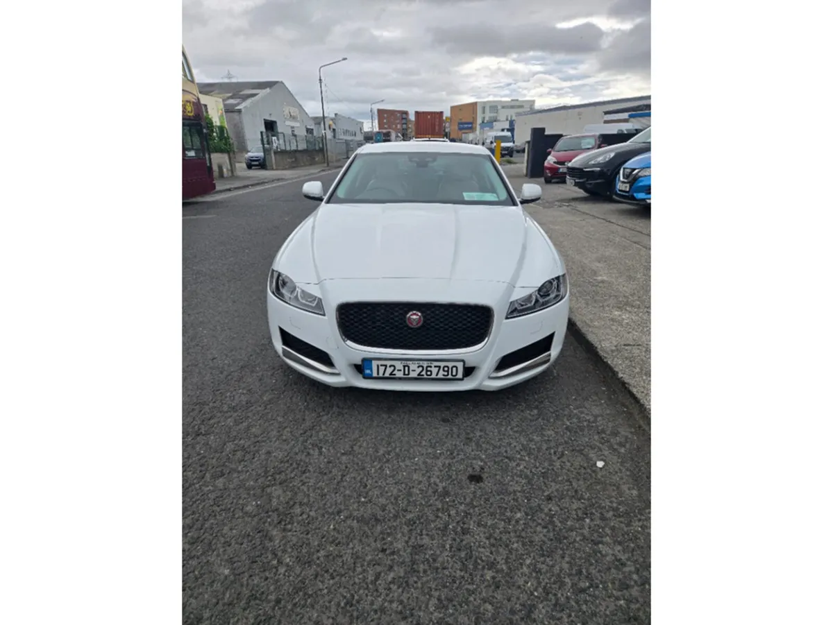 Jaguar XF Saloon, Diesel, 2017, White