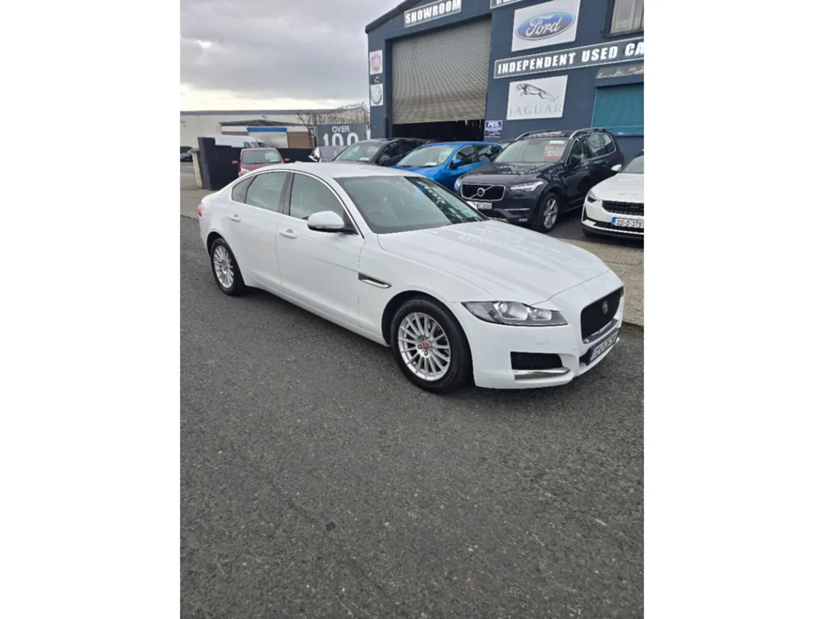 Jaguar XF Saloon, Diesel, 2017, White
