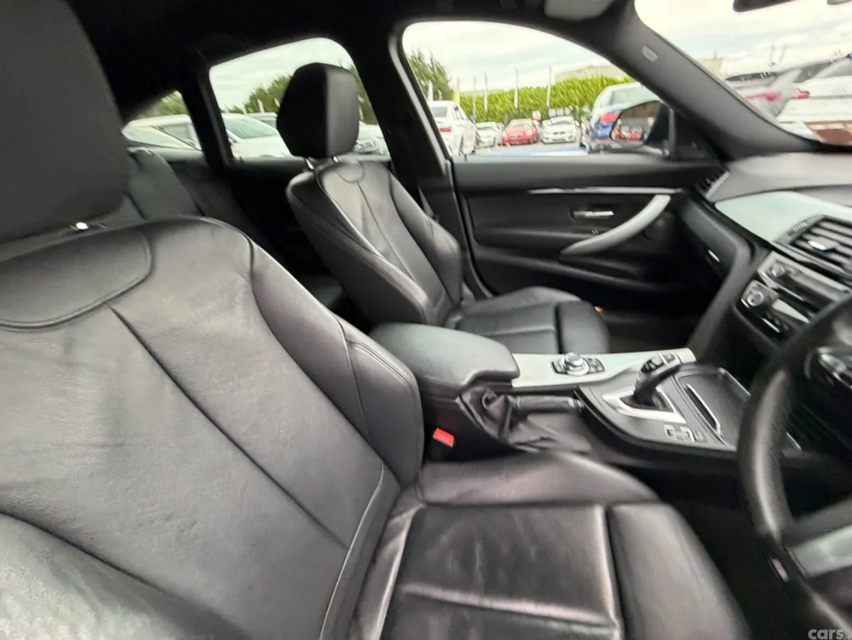 BMW 3-Series Saloon, Diesel, 2017, Blue