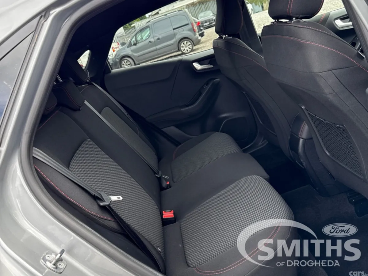 Ford Puma MPV, Petrol Hybrid, 2023, Grey