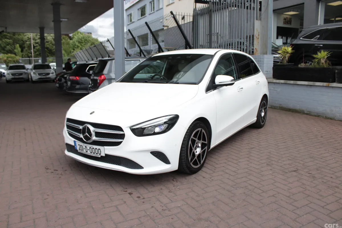 Mercedes-Benz B-Class Estate, Petrol, 2020, White