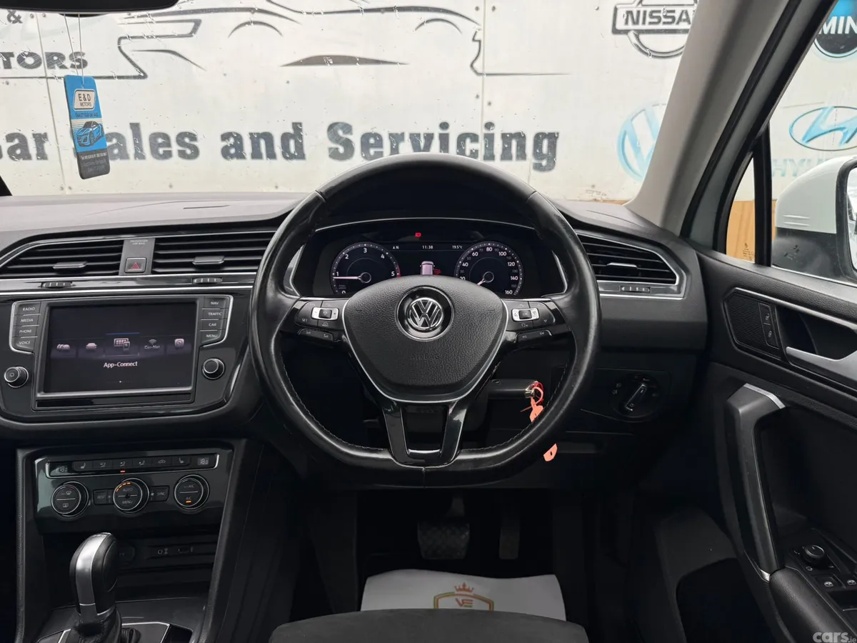 Volkswagen Tiguan SUV, Diesel, 2017, White