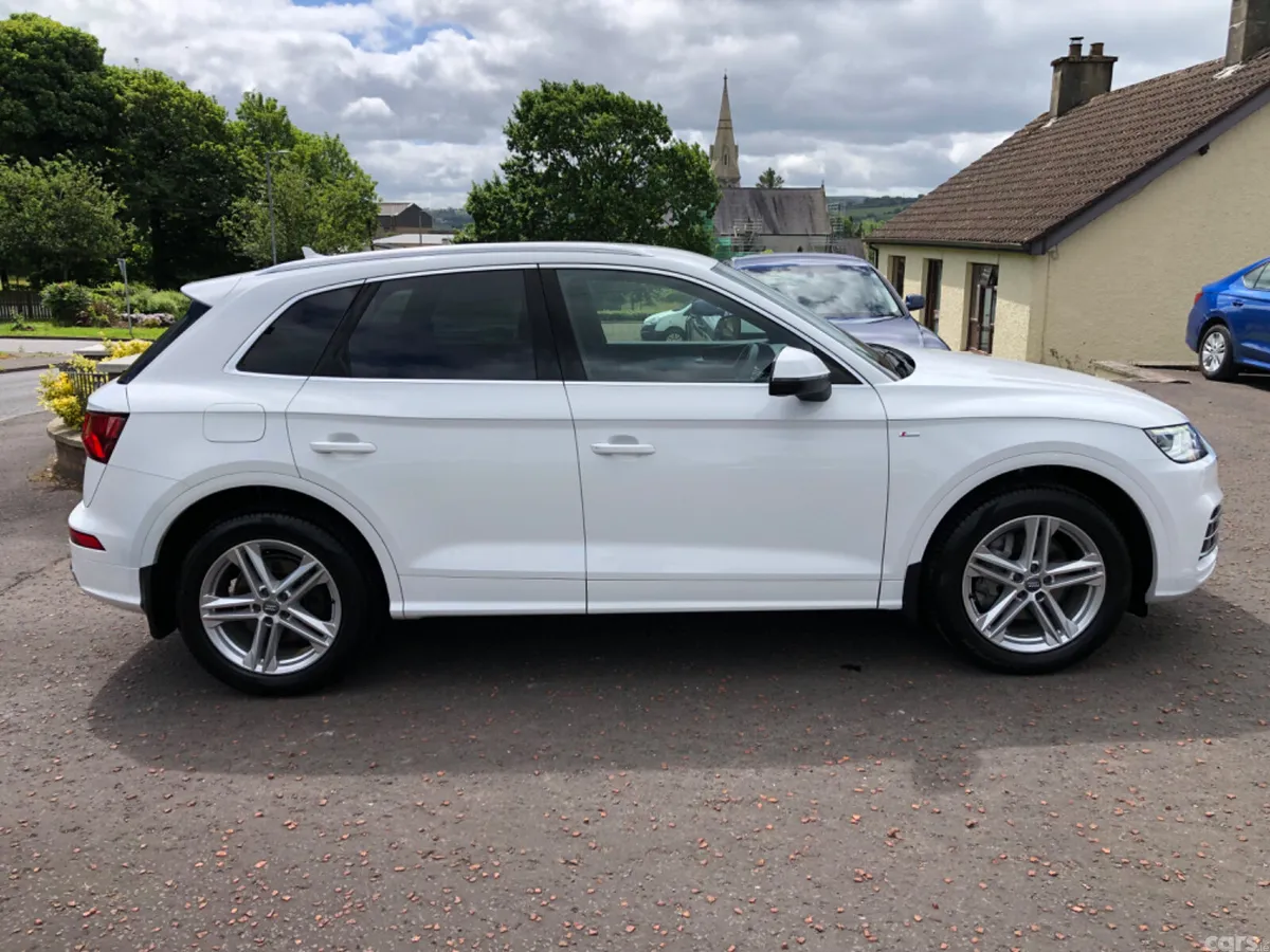 Audi Q5 SUV, Diesel, 2019, White
