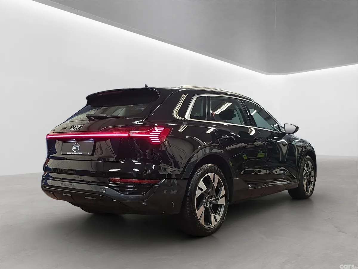 Audi Q8 e-tron SUV, Electric, 2023, Black