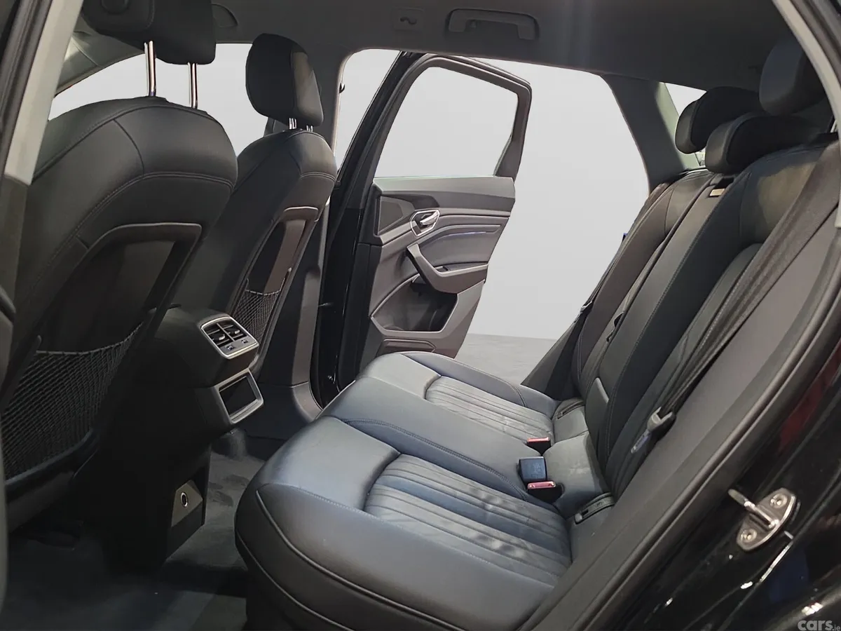 Audi Q8 e-tron SUV, Electric, 2023, Black