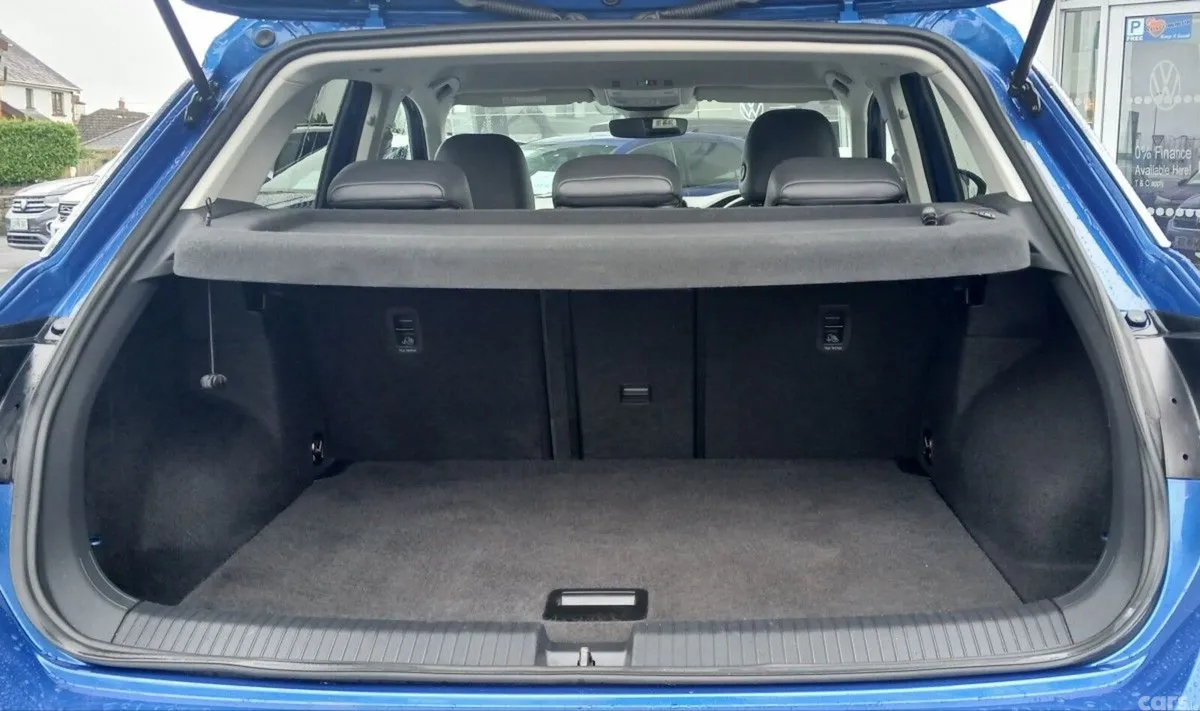 Volkswagen T-Roc SUV, Diesel, 2024, Blue