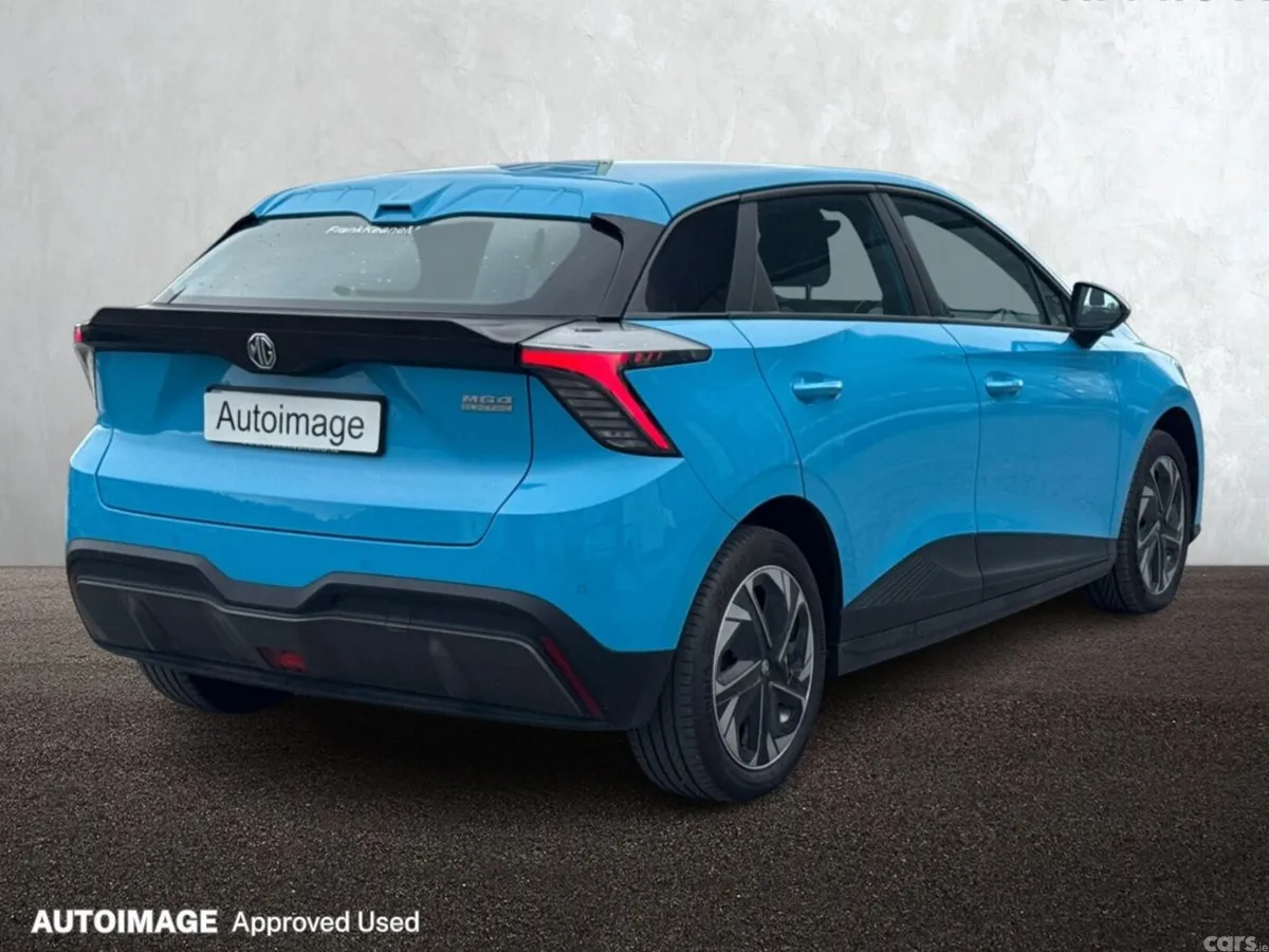 MG MG4 Hatchback, Electric, 2023, Blue