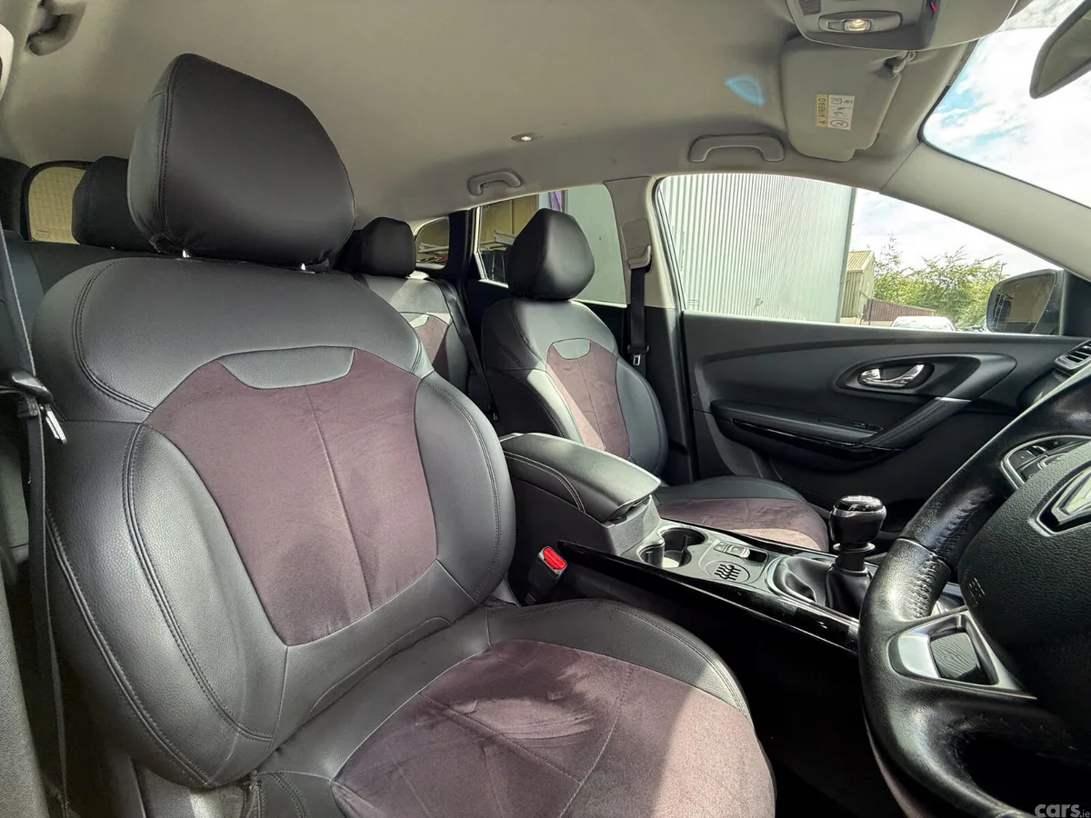 Renault Kadjar SUV, Diesel, 2017, Grey